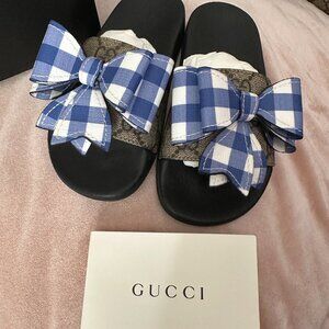 GUCCI SLIDES with GINGHAM BOW